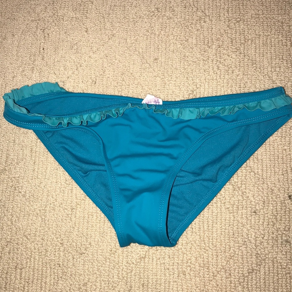 Blue bikini bottoms with small ruffle